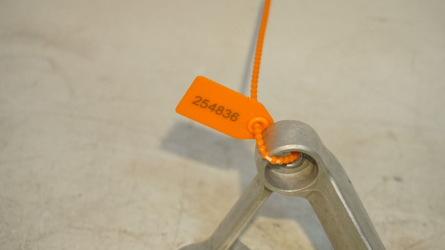 2016 - 21 Honda CBR500R Cbr 500r LEFT Rear Back Passenger Peg Mount 254836 OEM