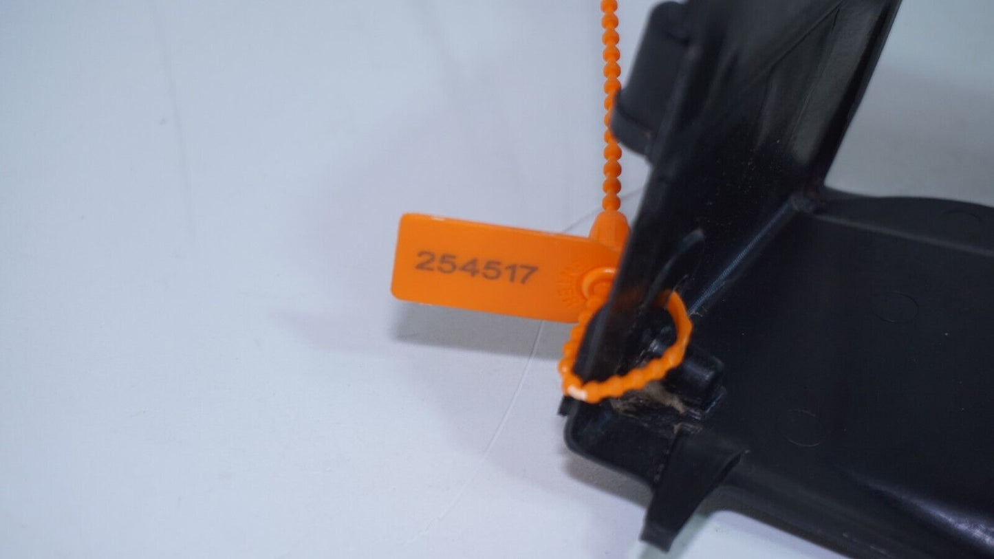 2009 08-16 YAMAHA YZF R6 Ram Air Intake Tube Duct 254517 ORIGINAL OEM