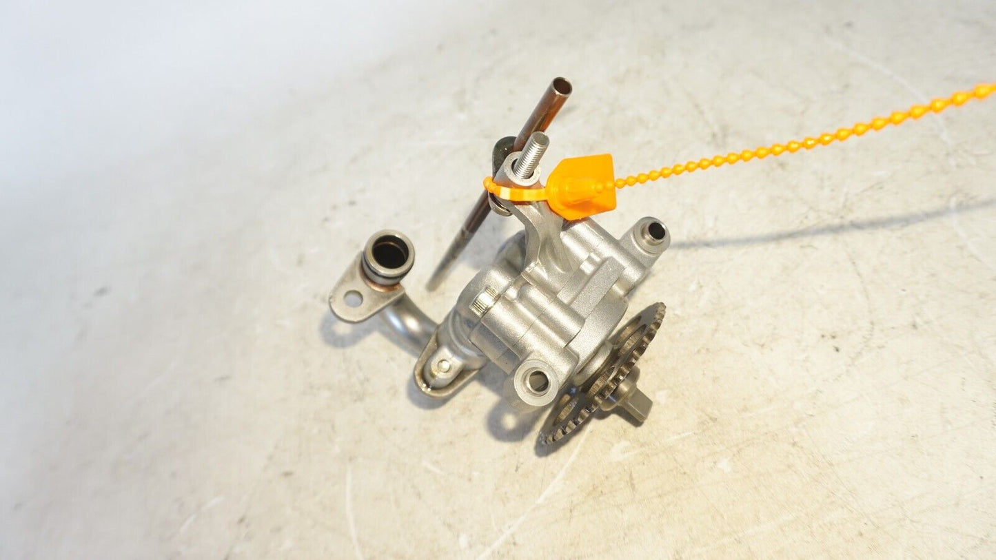 2009 - 17 Yamaha FZ6R Engine Motor Oil Pump 5mt-13300-00-00 254898 ORIGINAL OEM