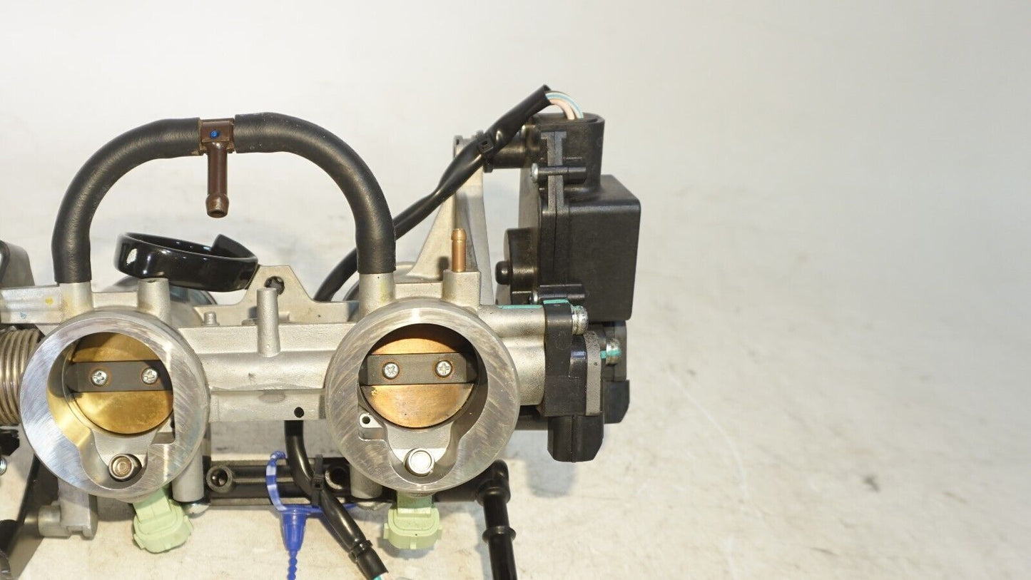 2022 Kawasaki Z650RS Main Fuel Injectors Throttle Bodies 16163-0875 160108 OEM