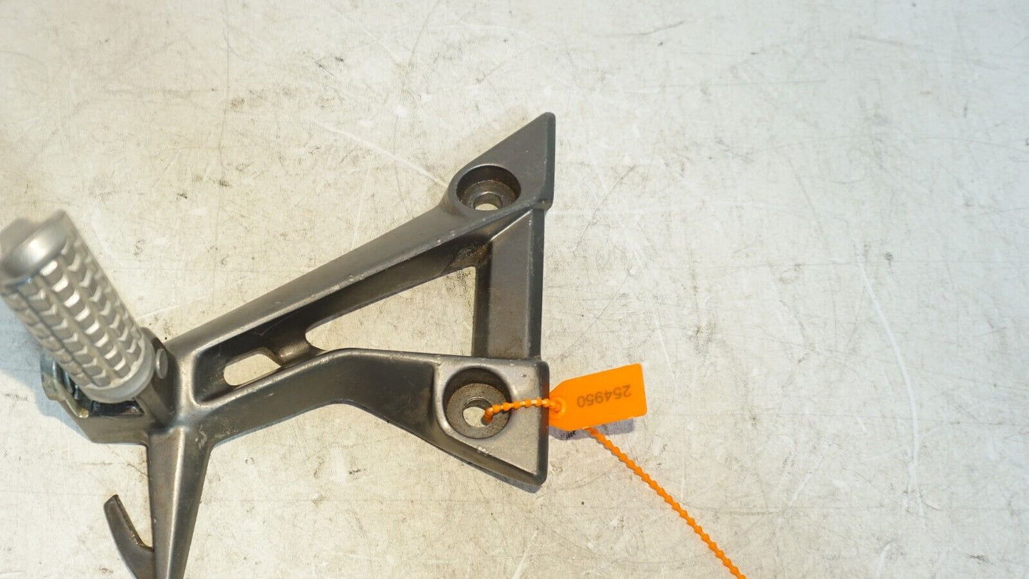 2013 - 17 KAWASAKI NINJA 300 EX300 LEFT REAR FOOT PEG 35063-0841 254950 OEM