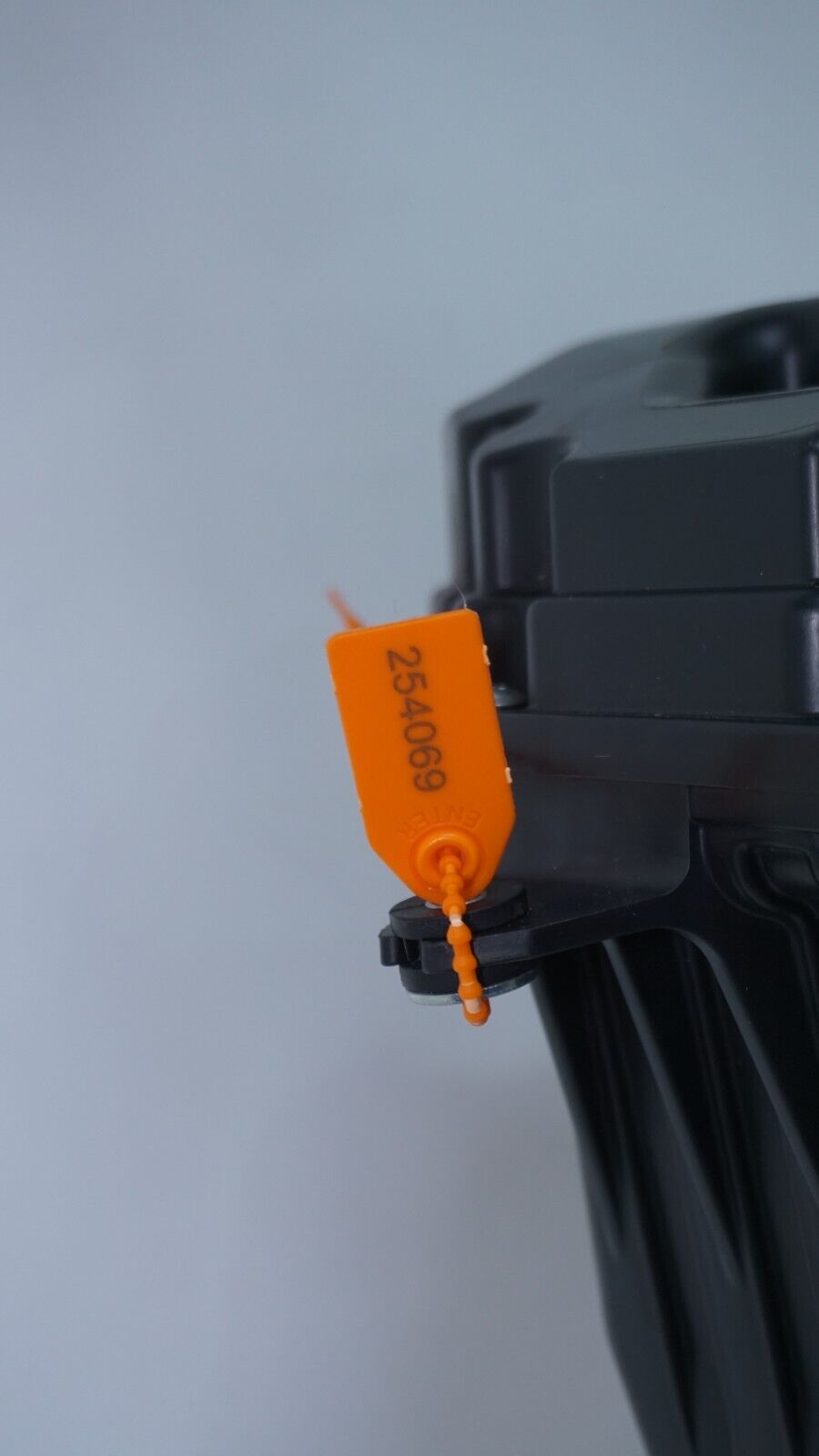 14-16 YAMAHA FZ09 FZ 09 FZ9 AIRBOX AIR INTAKE FILTER BOX INTAKE 254069 OEM