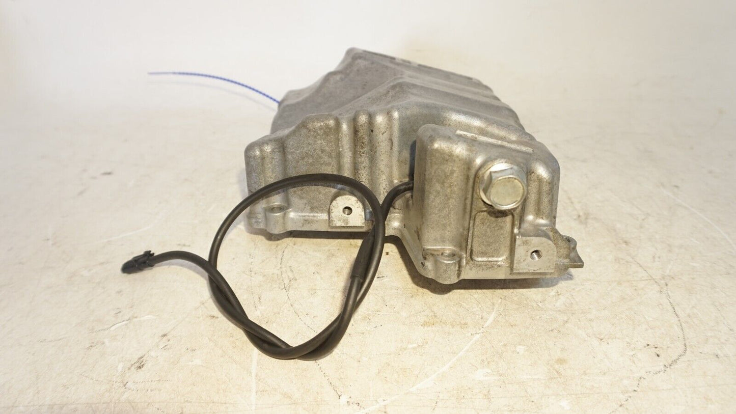 2009 -17 Yamaha Fz6r Engine Oil Pan Motor Bottom Cover 160468 ORIGINAL OEM