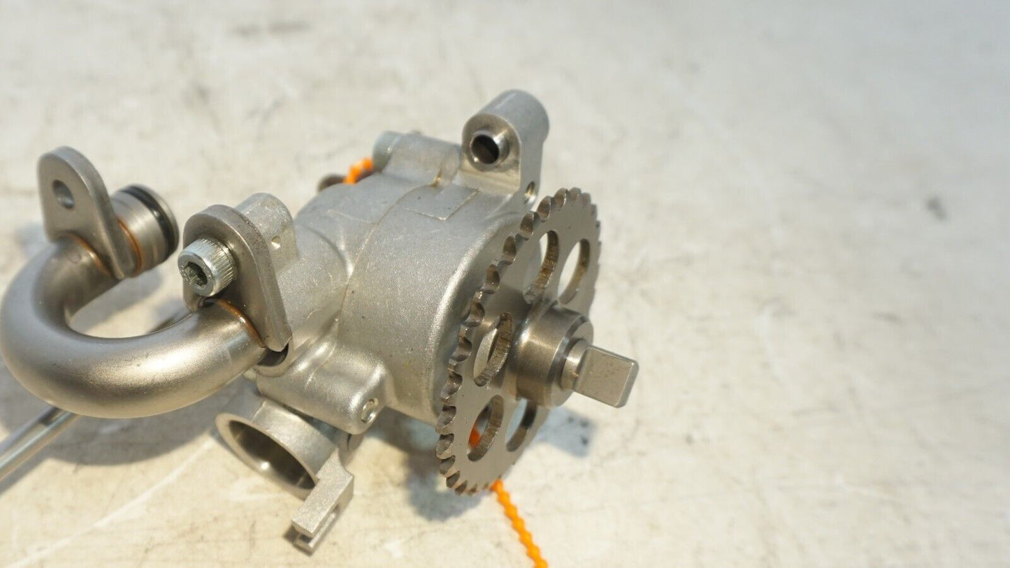 2009 - 17 Yamaha FZ6R Engine Motor Oil Pump 5mt-13300-00-00 254898 ORIGINAL OEM