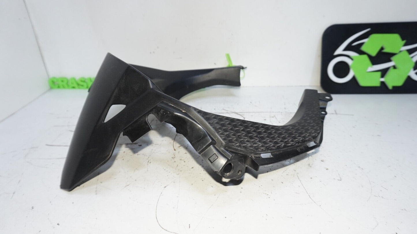2013 - 17 Kawasaki Ninja 300 14092-0921 Upper Fairing Gauge Mount 147634 OEM