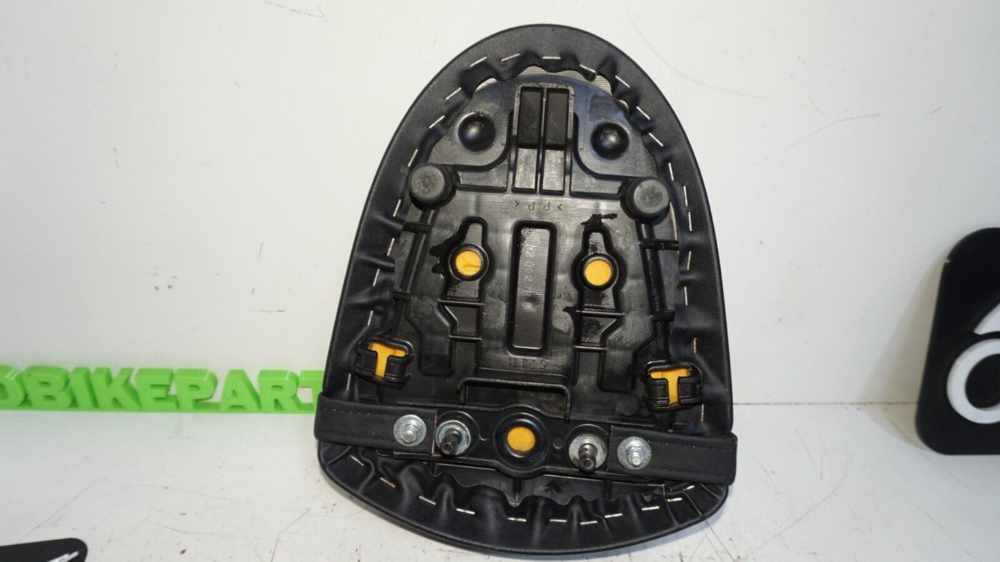 2007 2008 SUZUKI GSXR1000 REAR SEAT PASSENGER BACK CUSHION BLACK STOCK OEM