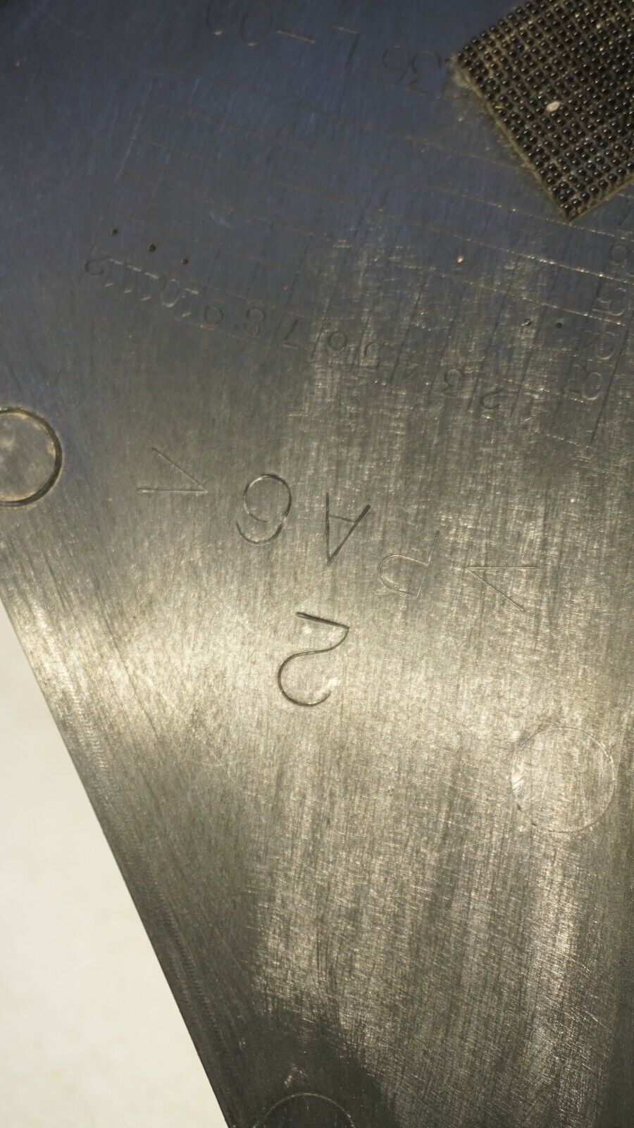 YAMAHA R1 YZF-R1 2004 2005 2006 RIGHT INNER PANEL COVER TRIM YZF R1 239259 OEM