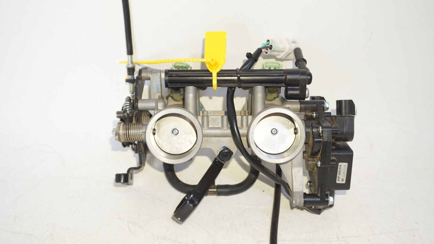 2022 17-23 KAWASAKI NINJA 650 EX650 THROTTLE BODY RAIL INJECTORS TPS 239704 OEM