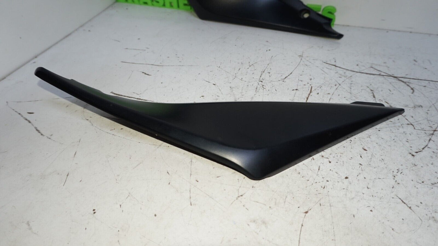 2005 06 Suzuki GSXR 1000 RIGHT LEFT FRAME SIDE COVER COWL PANEL TRIM 147686 OEM