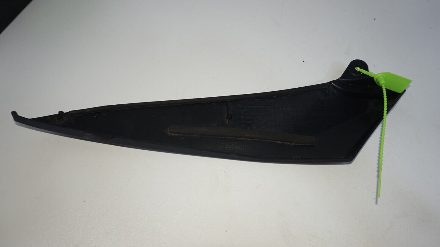Yamaha YZF R1 2004 2005 2006 Right Cover Panel Cowl Trim 5VY-24139-00 147344 OEM