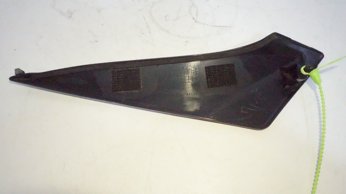 2011 - 2020 Suzuki GSXR 750 600 RIGHT SIDE FUEL TANK FAIRING COVER 147144 OEM