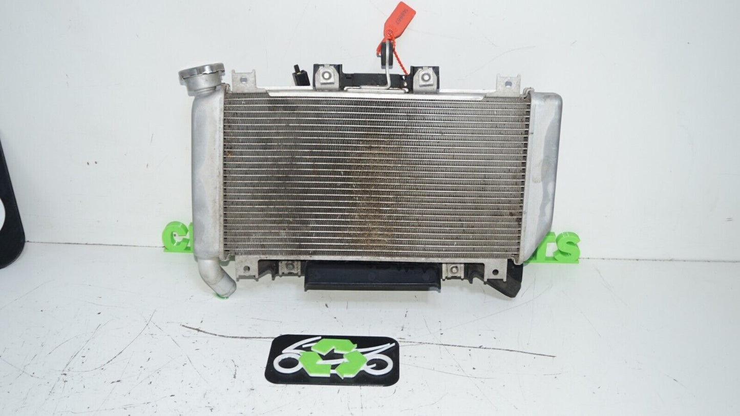 18-22 KAWASAKI NINJA 400 EX400 ENGINE RADIATOR RADIATOR 148867 NO LEAKS OEM