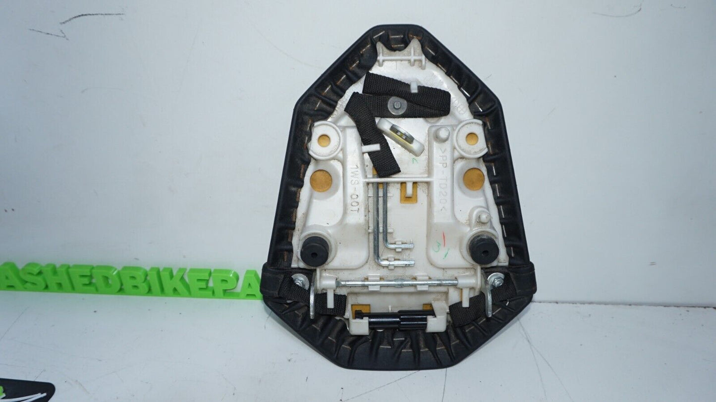 Yamaha FZ07 Rear Back Passenger Seat Pad Saddle 1WS-24750-00 r9080 148487 OEM