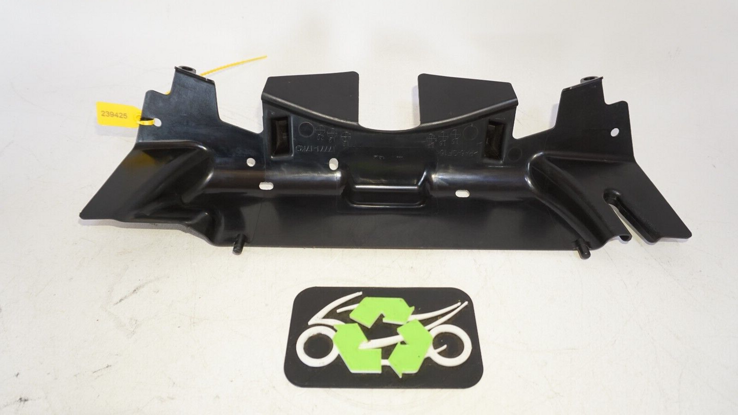 2023 17-23 Suzuki GSXR 1000 Top Engine Cover Black Plastic 239425 OEM
