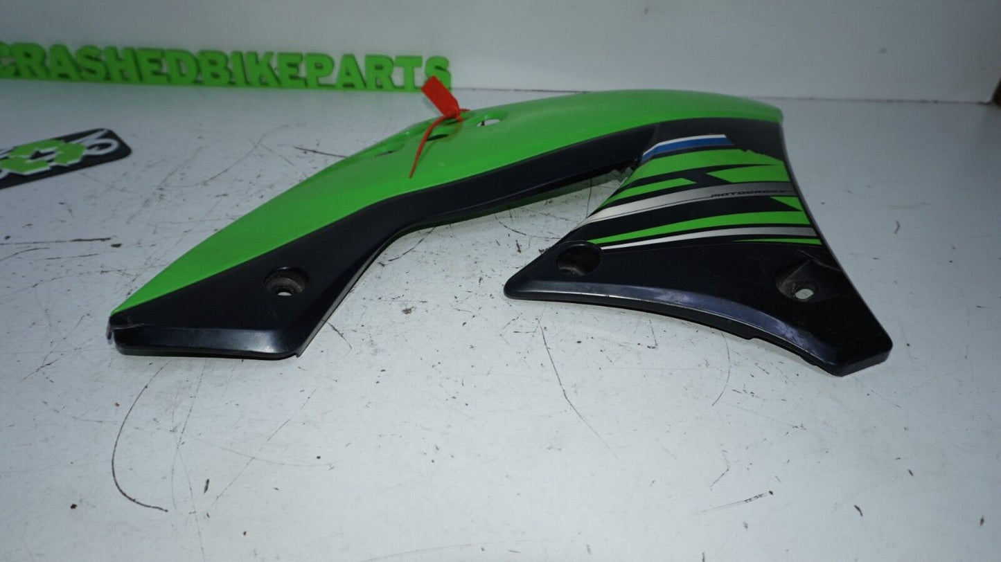2012 11 Kawasaki KX 250F Right Gas Tank Radiator Shroud Cover 148482 OEM
