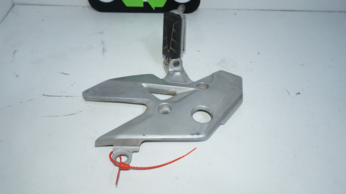 2013 2014 2015 HONDA CBR500R CB500F FRONT DRIVER LEFT REAR SET PEG 148117 OEM