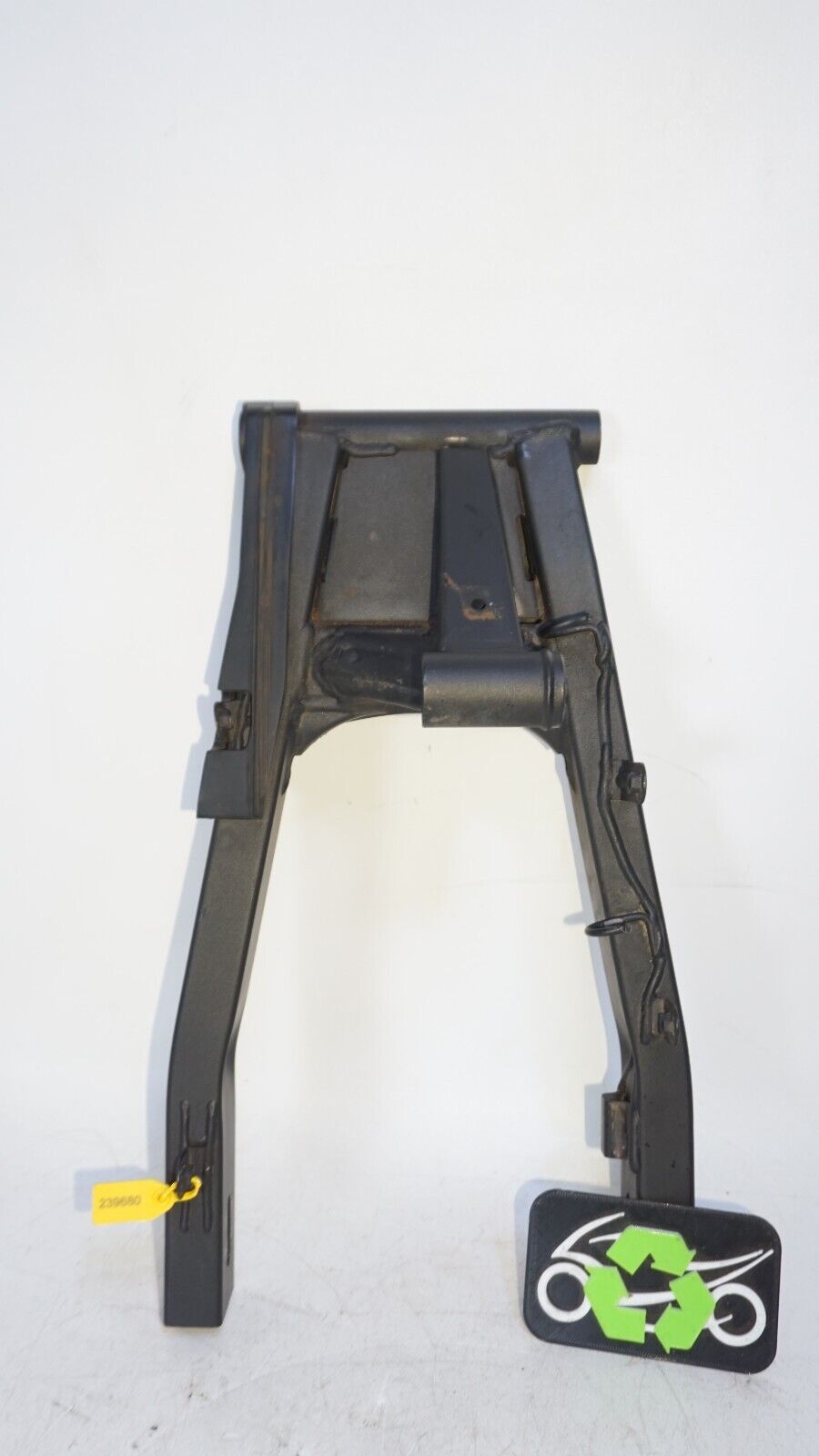 2017 - 2022 KAWASAKI Z125 SWING ARM SWINGARM -LOW MILES- 239680 OEM