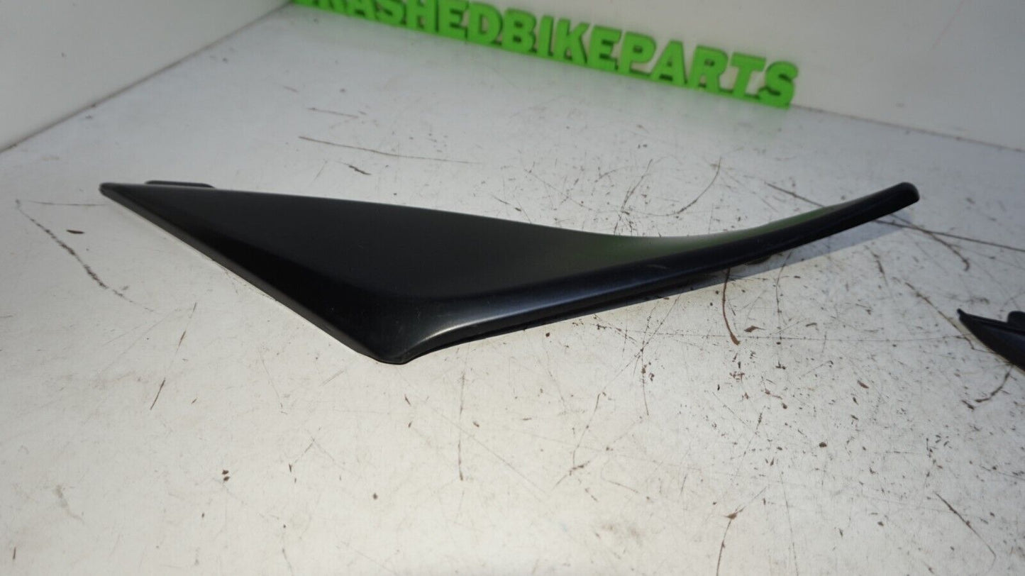 2005 06 Suzuki GSXR 1000 RIGHT LEFT FRAME SIDE COVER COWL PANEL TRIM 147686 OEM