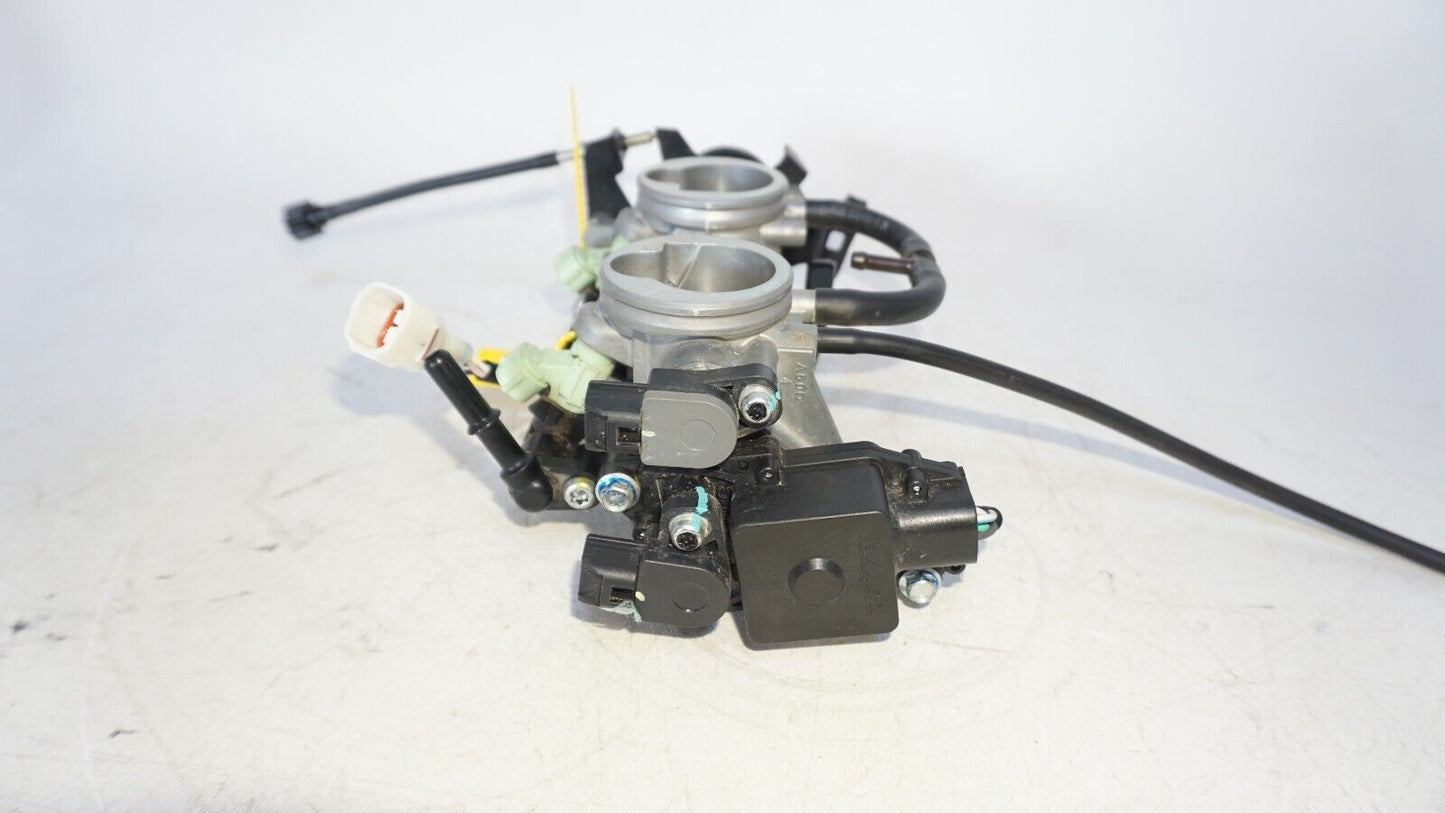 2022 17-23 KAWASAKI NINJA 650 EX650 THROTTLE BODY RAIL INJECTORS TPS 239704 OEM