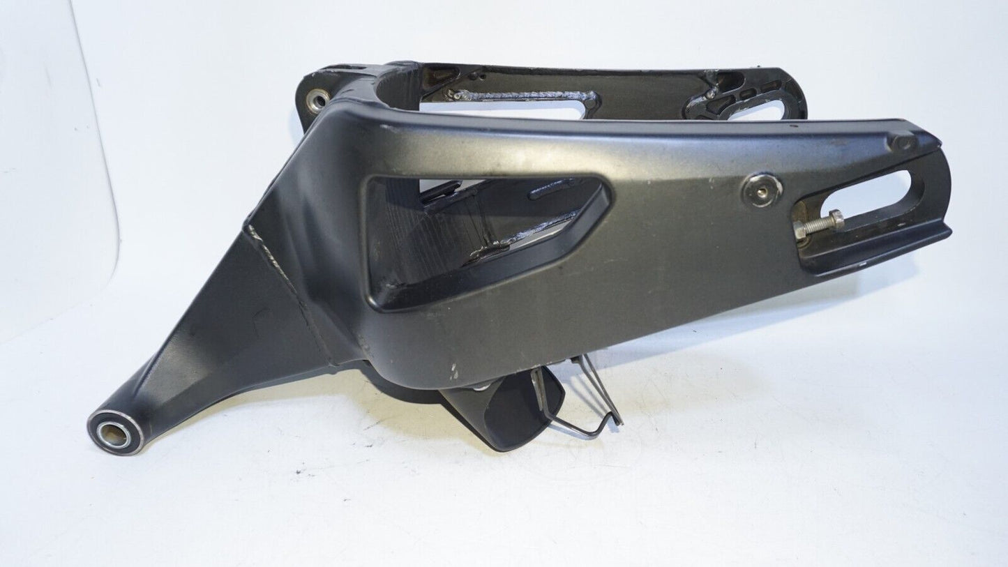 2009-2014 YAMAHA YZF R1 STRAIGHT REAR SWINGARM SUSPENSION SWING ARM 239400 OEM