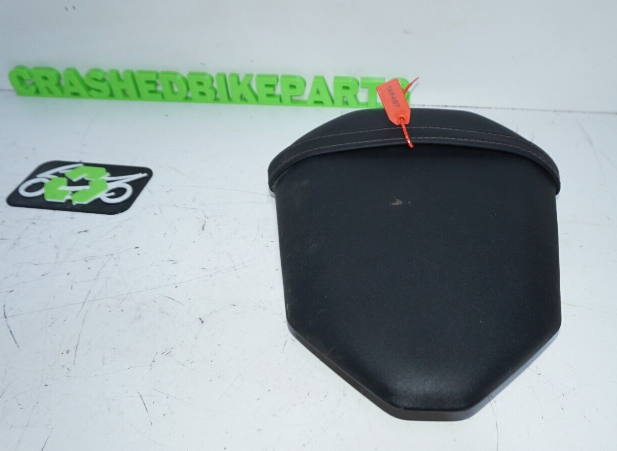 Yamaha FZ07 Rear Back Passenger Seat Pad Saddle 1WS-24750-00 r9080 148487 OEM