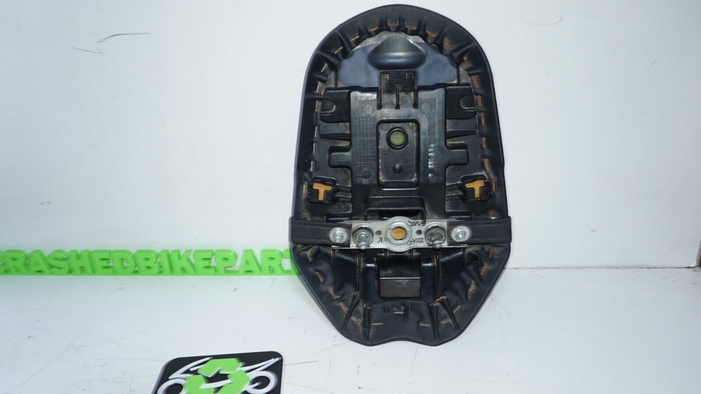 Suzuki GSXR1000 GSXR 1000 2009-2016 Rear Passenger Seat Cushion 148492 OEM