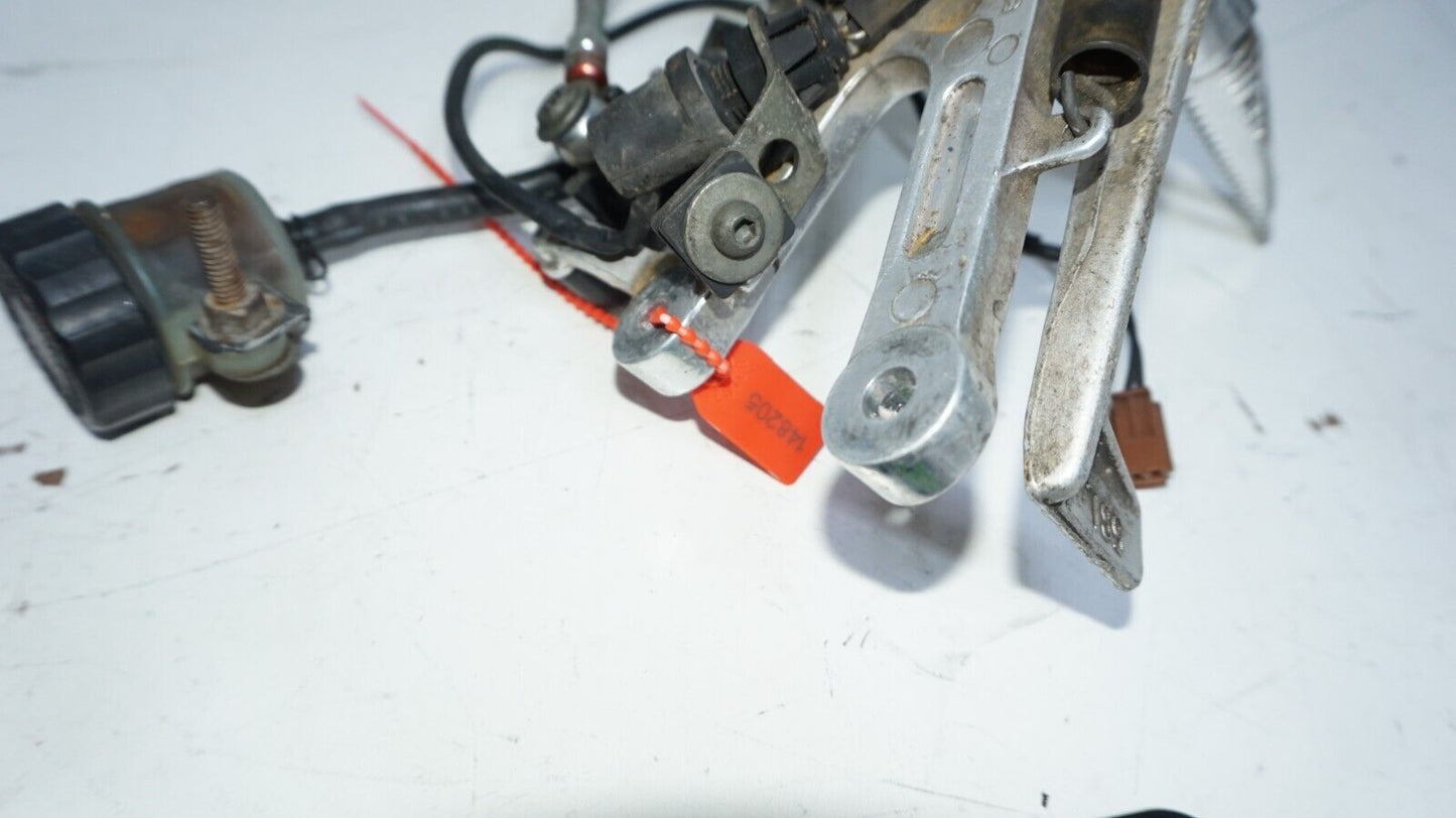 2005 03-05 Yamaha YZFR6 R6 Right Foot Rest Brake Pedal Peg Switch 148205 OEM