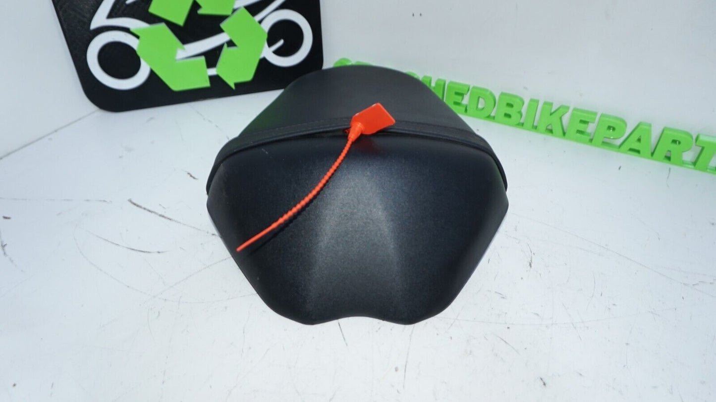 Suzuki GSXR1000 GSXR 1000 2009-2016 Rear Passenger Seat Cushion 148492 OEM