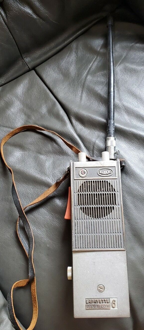 LAFAYETTE RADIO DYNA-COM 6 CHANNEL WALKIE TALKIE CB RADIO Transceiver