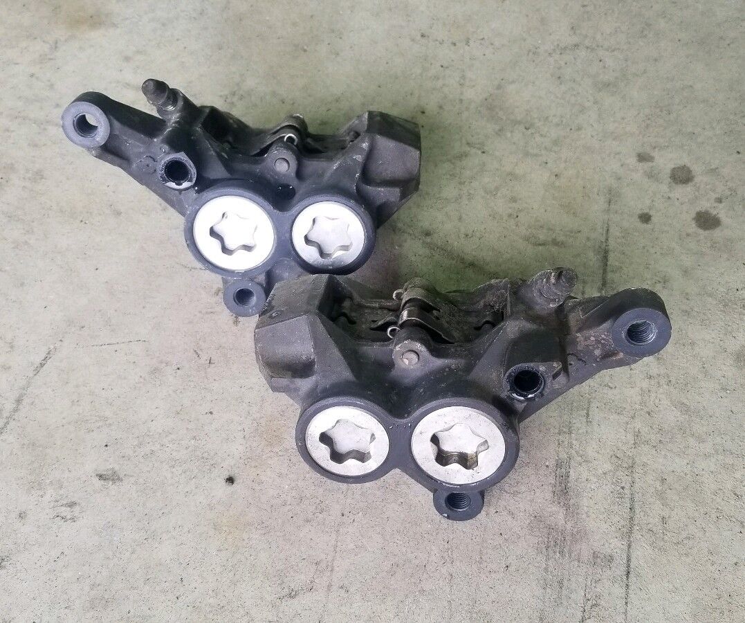06 2006 YAMAHA FZS1000 FZS1 FZS-1 FZ-1 CALIPER FRONT LEFT + RIGHT BRAKE OEM