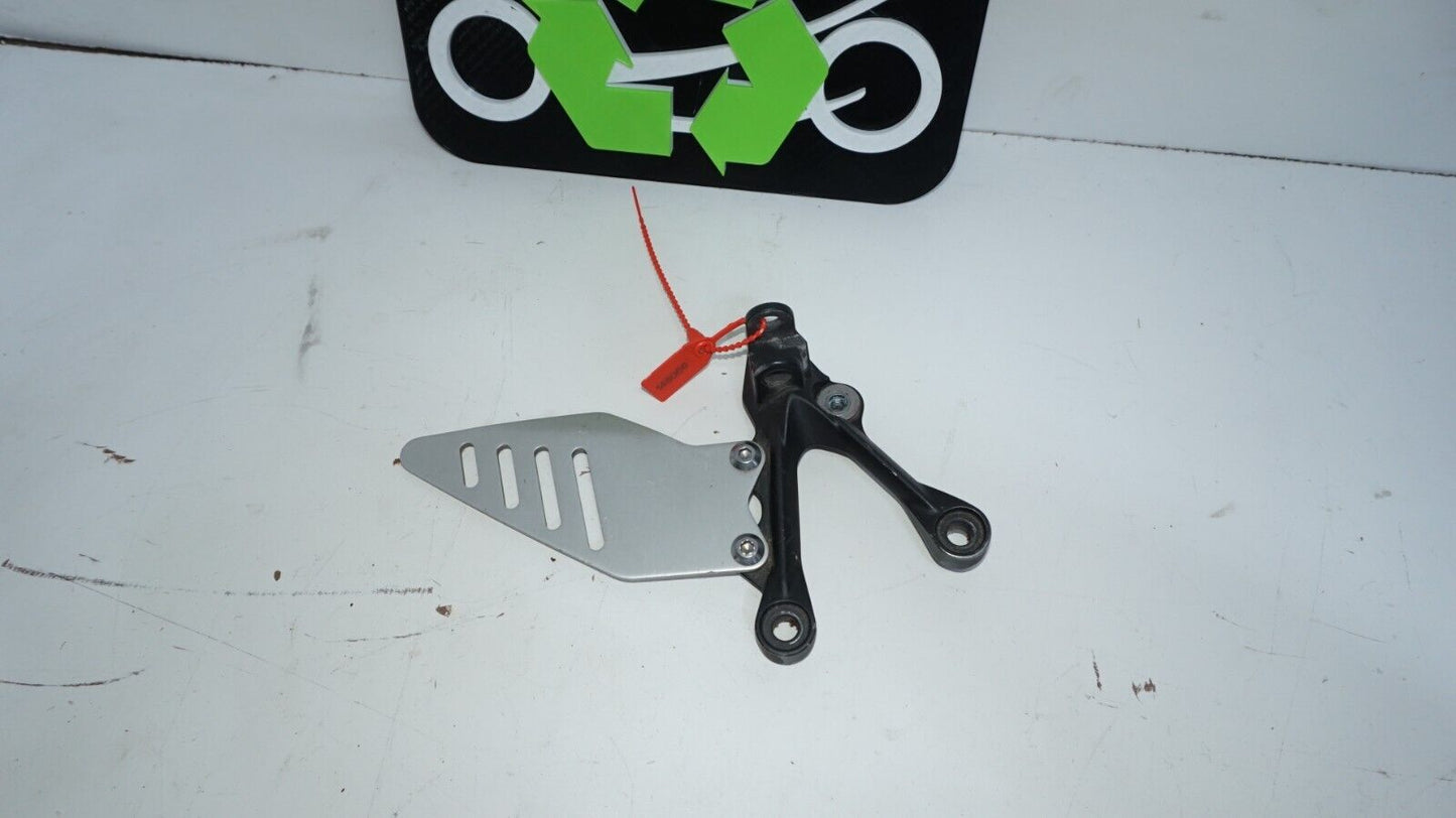2013-18 Kawasaki Ninja Zx6r 636 Left Rearset Rear Set Foot Peg 148066 OEM