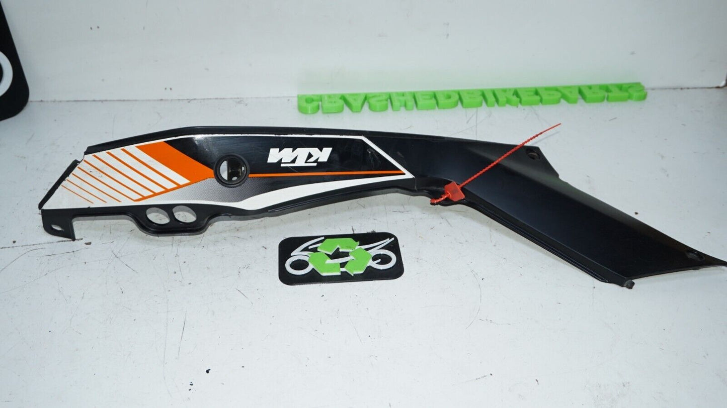 2015 2016 KTM Duke 390 RC390 Tail Fairing SEAT Cowl LOWER Trim Left 148581 OEM