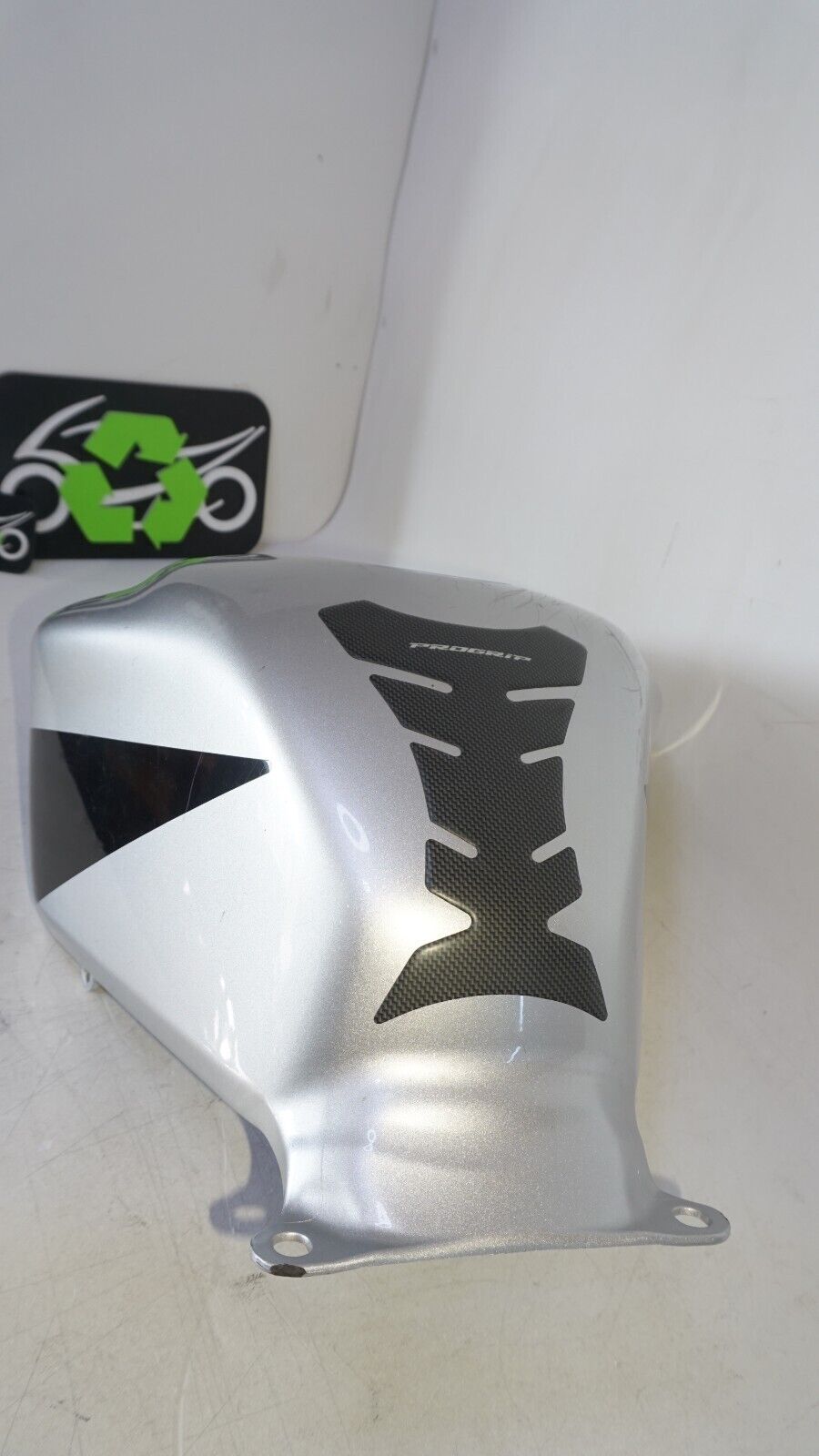 2007 - 2012 Honda CBR 600 RR FUEL TANK COVER Plastic Silver GENUINE 239320 OEM