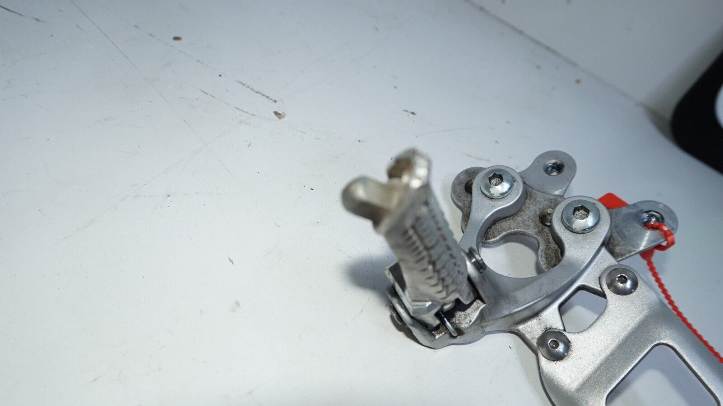 2012 - 16 Suzuki GSXR1000 Left front foot peg bracket rear set 148071 OEM