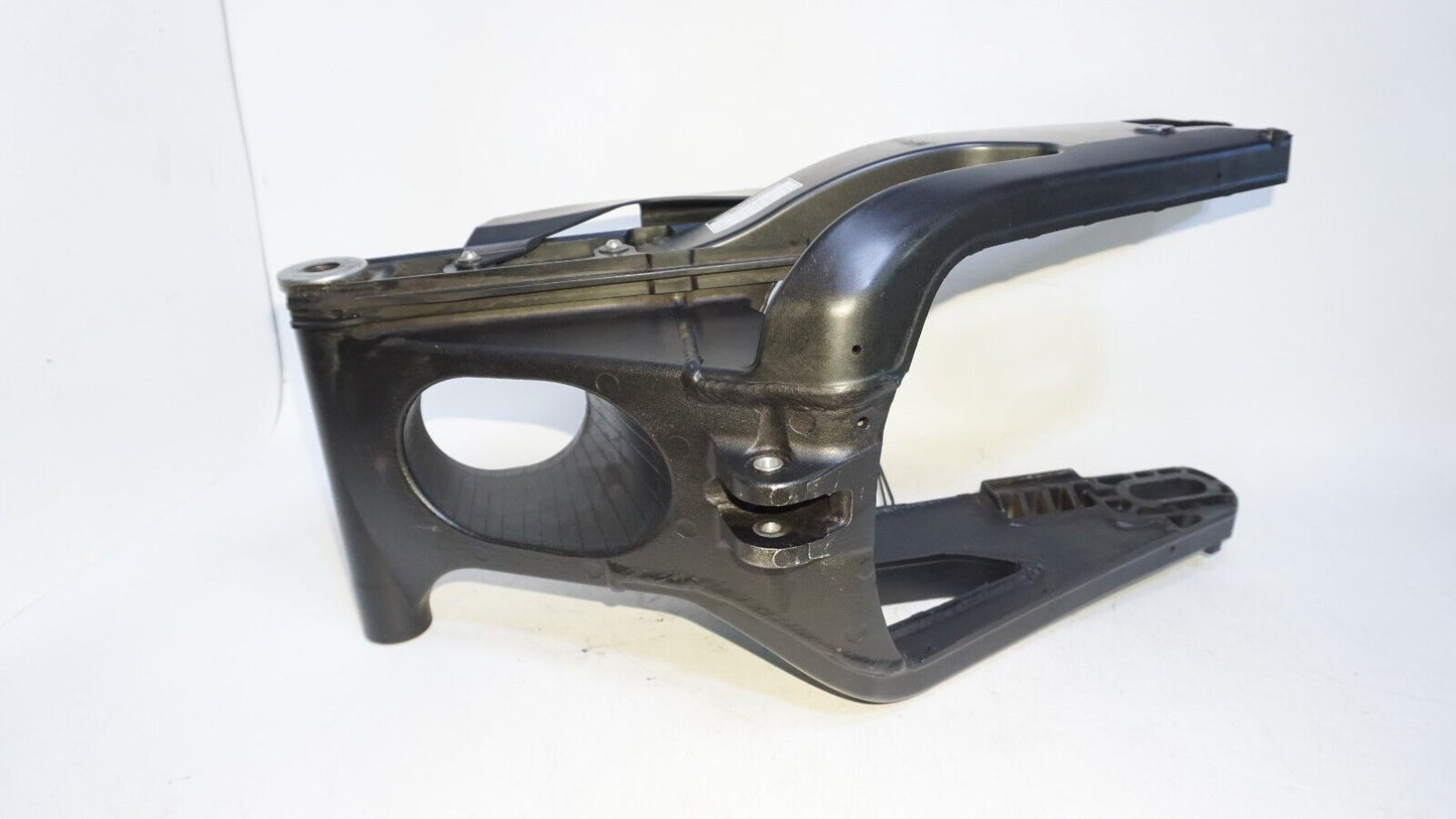 2009-2014 YAMAHA YZF R1 STRAIGHT REAR SWINGARM SUSPENSION SWING ARM 239400 OEM