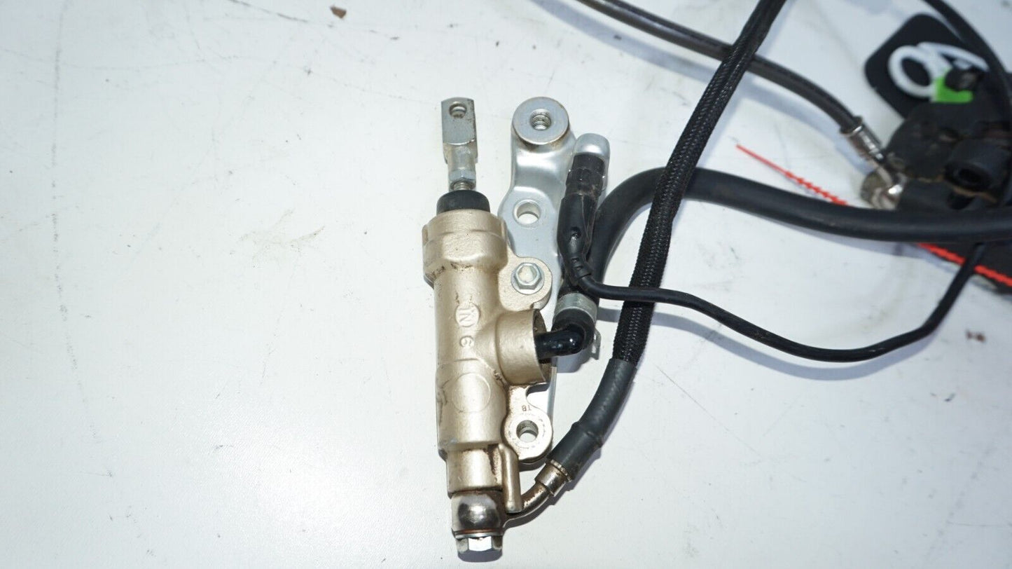 2000 2009 MV AGUSTA F4 1000 R REAR BRAKE MASTER CYLINDER CALIPER MOUNT 148238