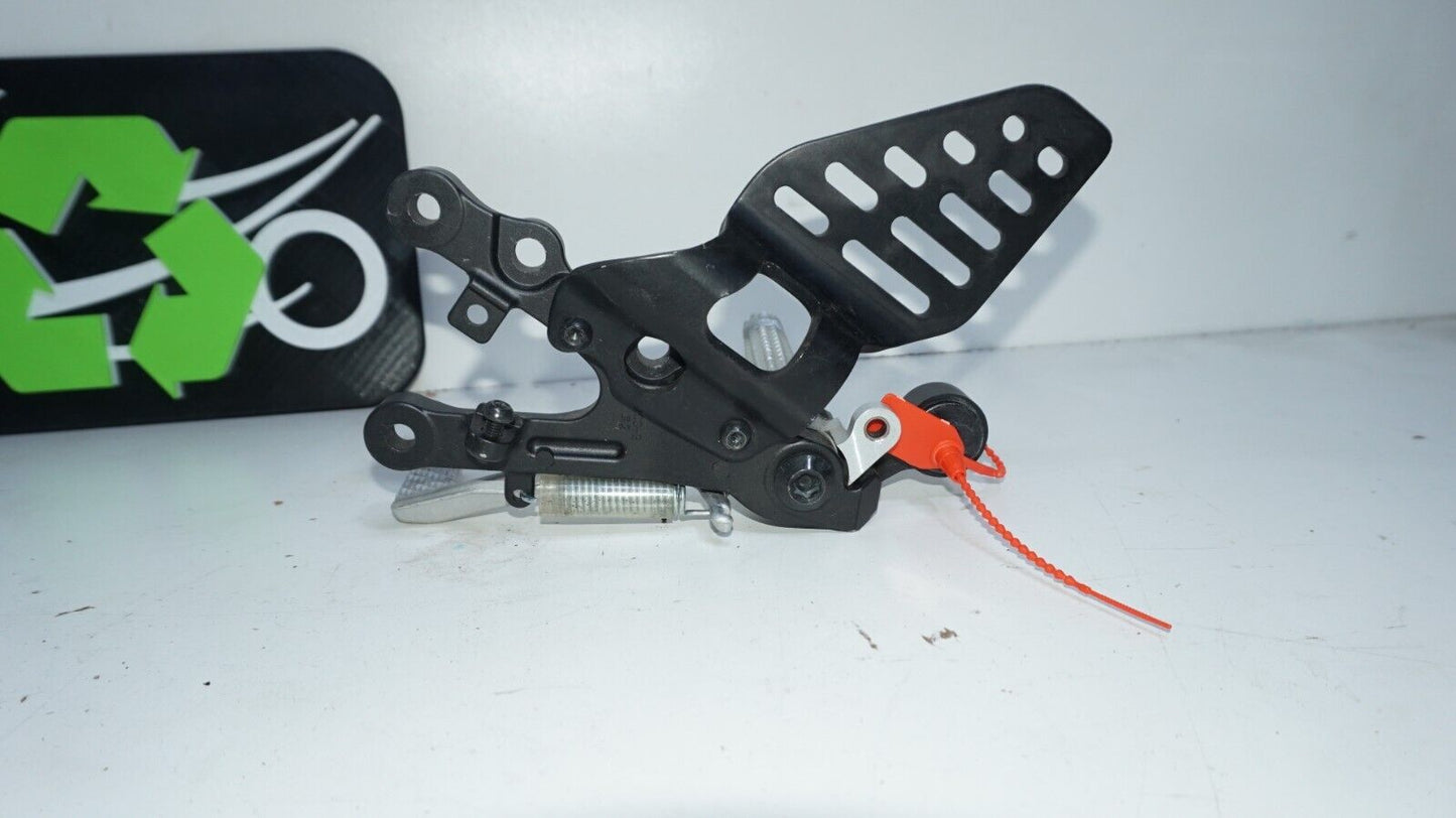 08-16 Yamaha R6 R6-R YZFR6 09 10 11 12 13 14 15 Right Rearset Brake 148120 OEM