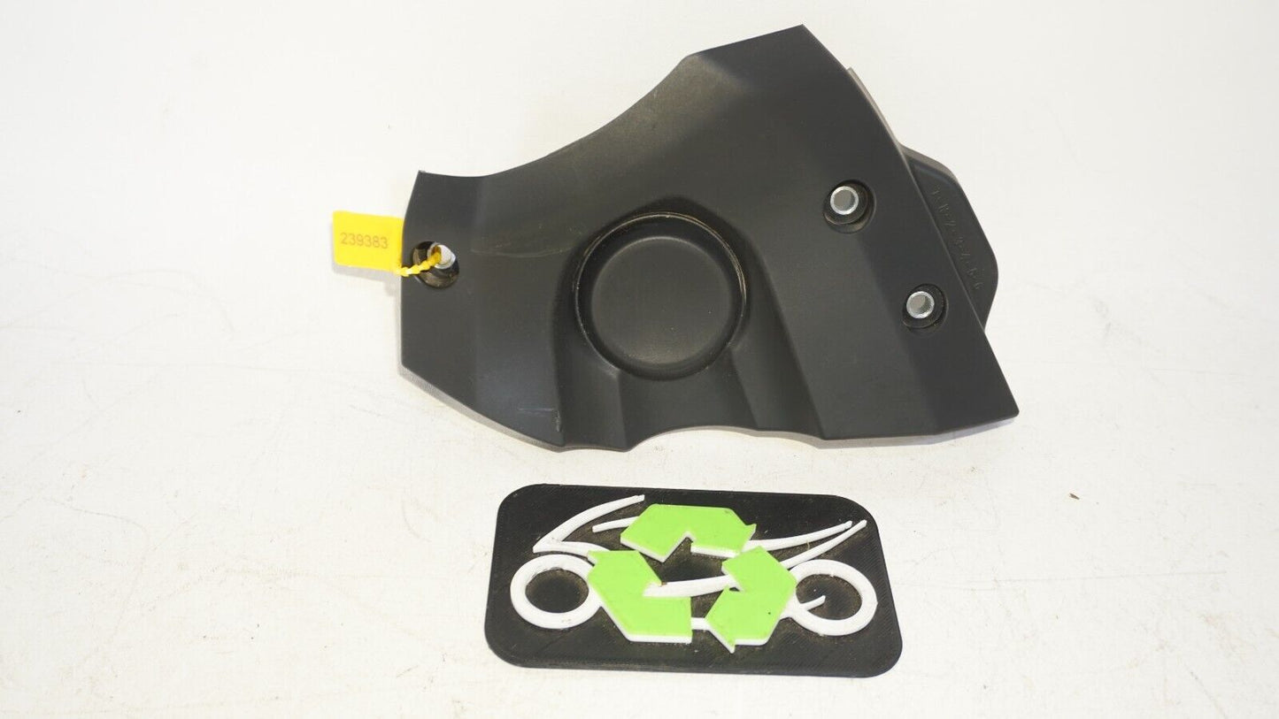 2022 2023 YAMAHA YZF R7 ENGINE SPROCKET GEAR COVER 239383 OEM