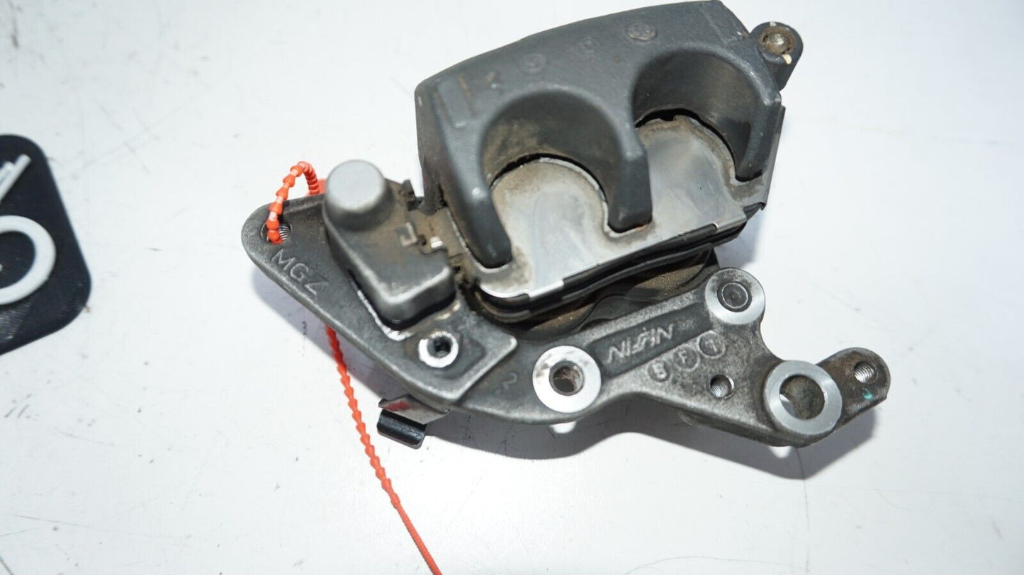 2013 -16 HONDA CBR500R CB500F Front Brake Caliper + Mount 148699 OEM