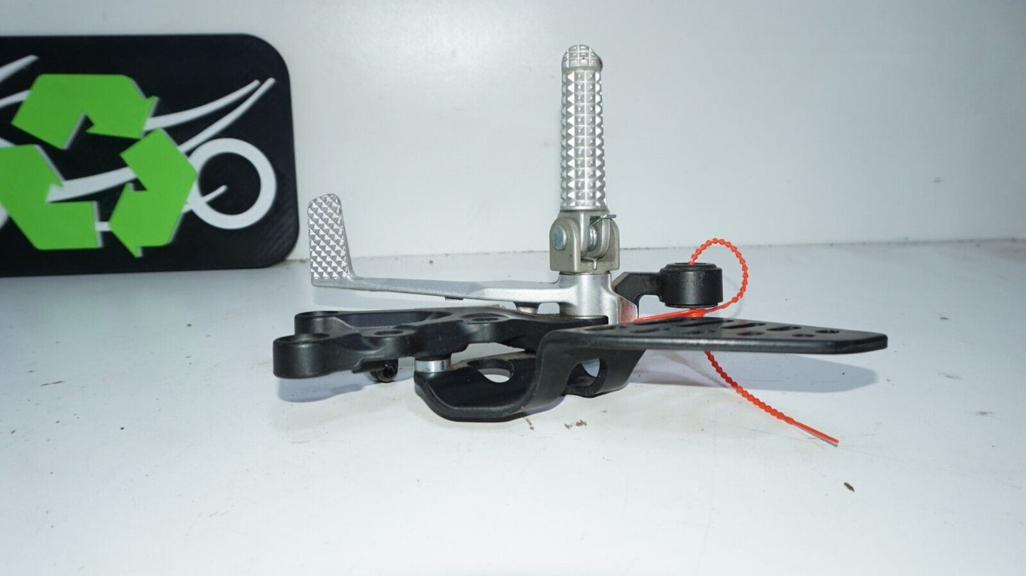 08-16 Yamaha R6 R6-R YZFR6 09 10 11 12 13 14 15 Right Rearset Brake 148120 OEM