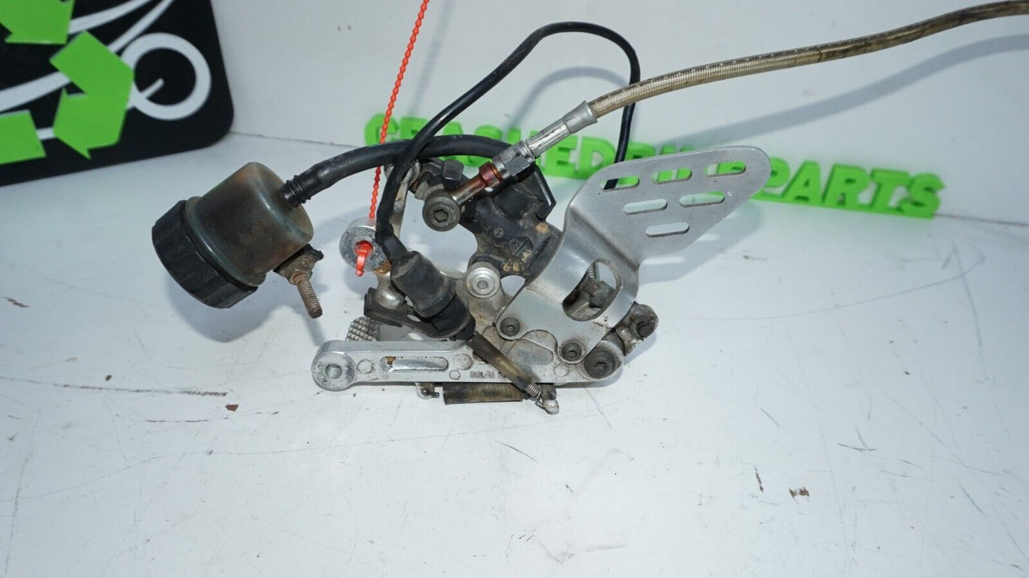2005 03-05 Yamaha YZFR6 R6 Right Foot Rest Brake Pedal Peg Switch 148205 OEM