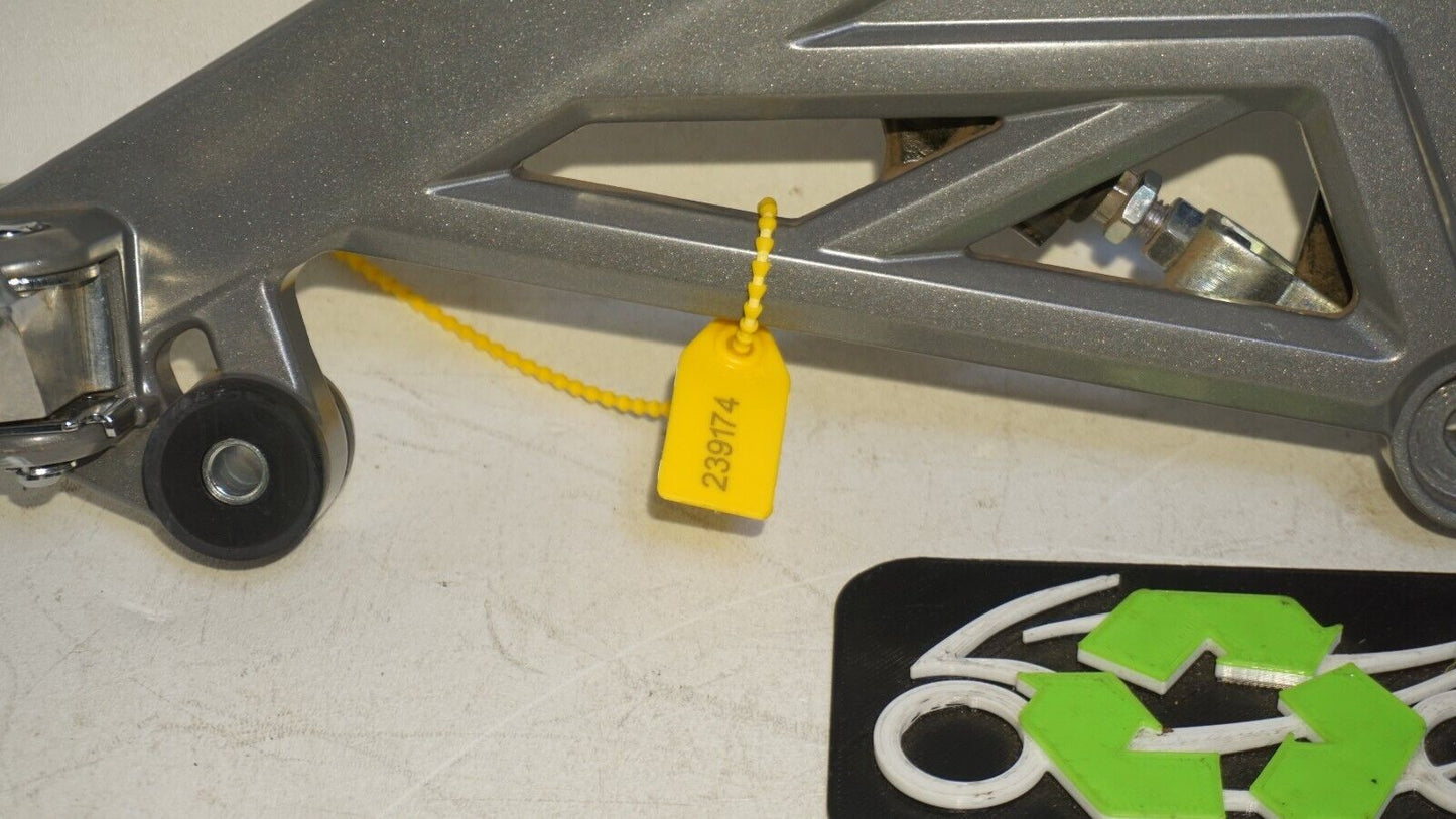 2023 2022 CF MOTO PAPIO RIGHT PEG BRAKE PEDAL MASTER - 12 miles 239174 OEM