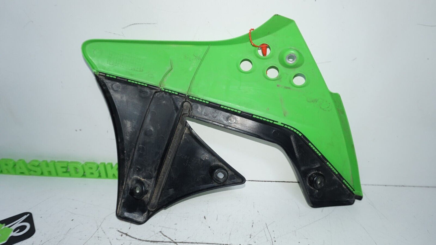 2012 11 Kawasaki KX 250F Right Gas Tank Radiator Shroud Cover 148482 OEM
