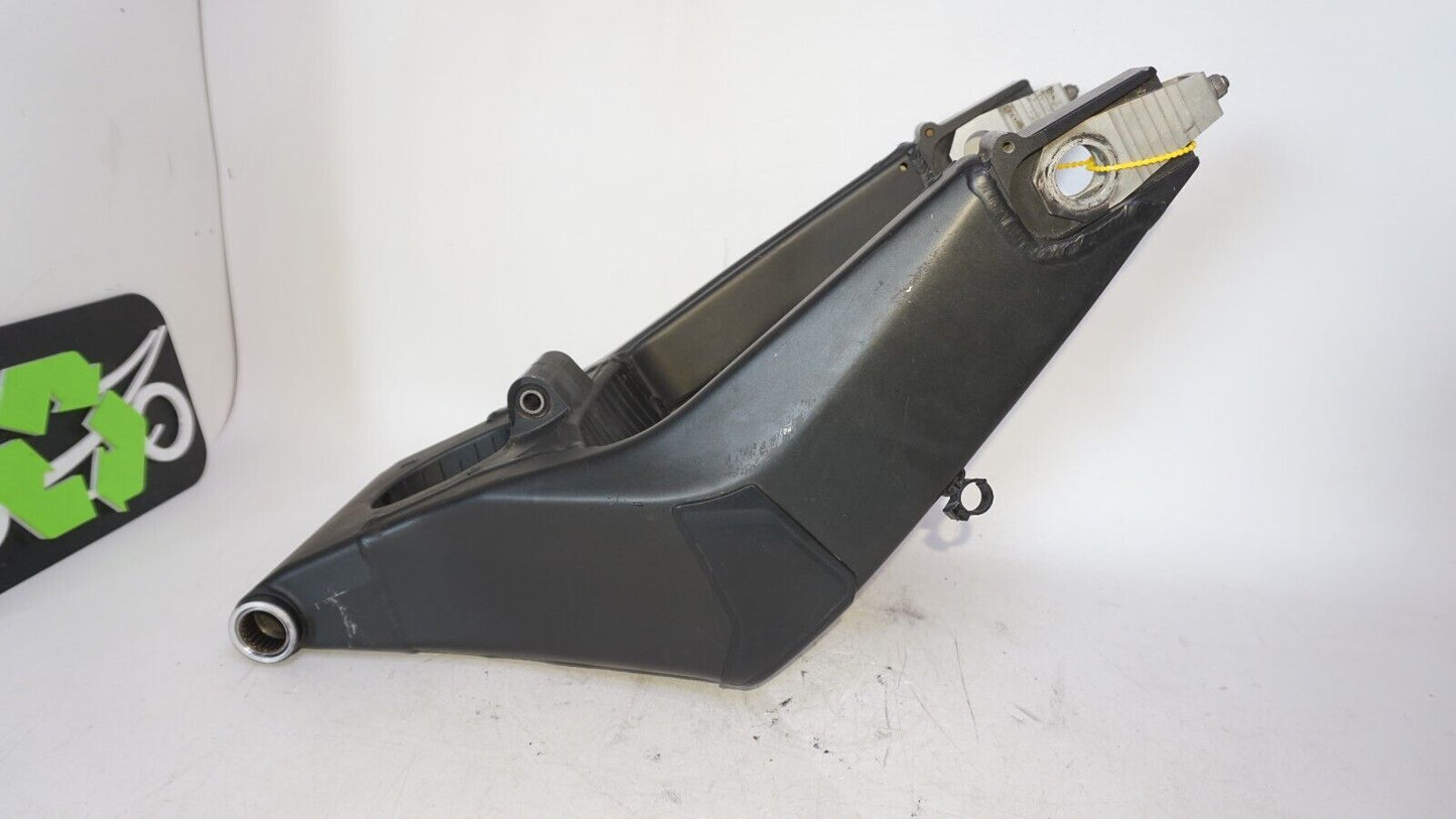 2008 - 2016 Yamaha YZFR6 YZF R6R R6 Rear Swing Arm Swingarm 239314 OEM