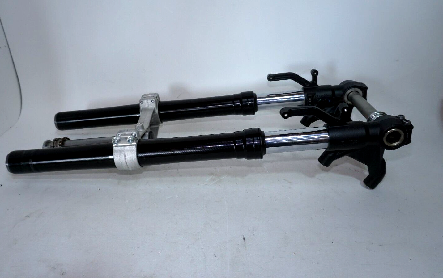 2019-2023 KAWASAKI NINJA ZX6R 636 FRONT FORKS SHOCK SUSPENSION 254059 STRAIGHT