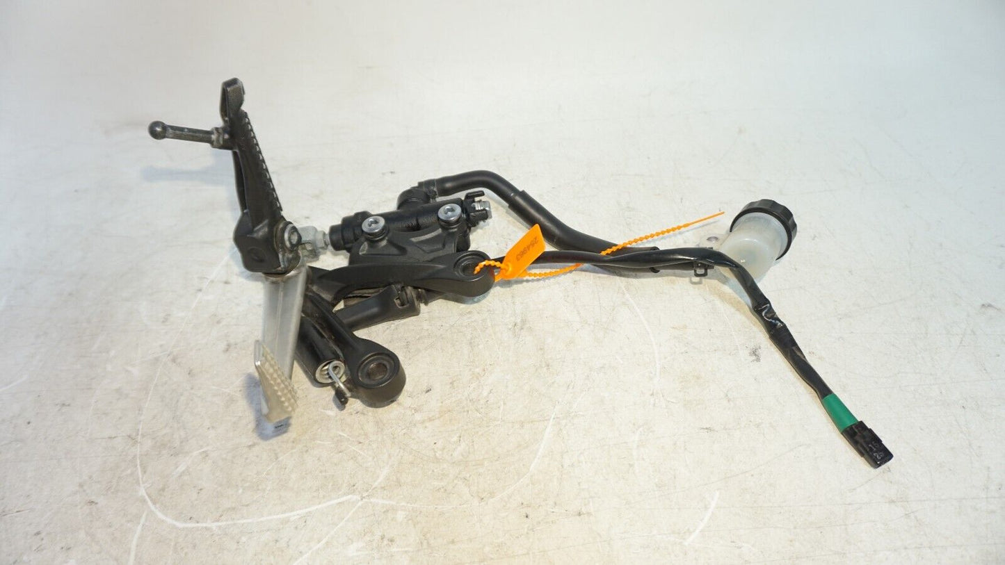 Kawasaki ZX6R 19 20 21 22 23 24 Right Rearset Foot peg Brake Master 254963 OEM