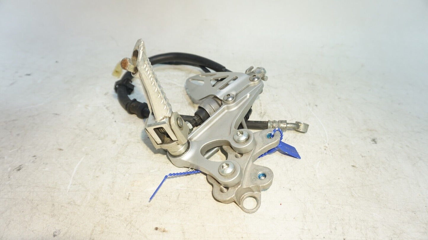 2011 -23 GSXR 600 750 Right Side PEG Rearset Brake Master Foot Peg 160085 OEM