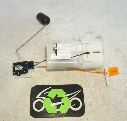 2015 -22 Suzuki GSXS 750 Fuel Pump Gas 15100-08J01 Tested 254869 OEM