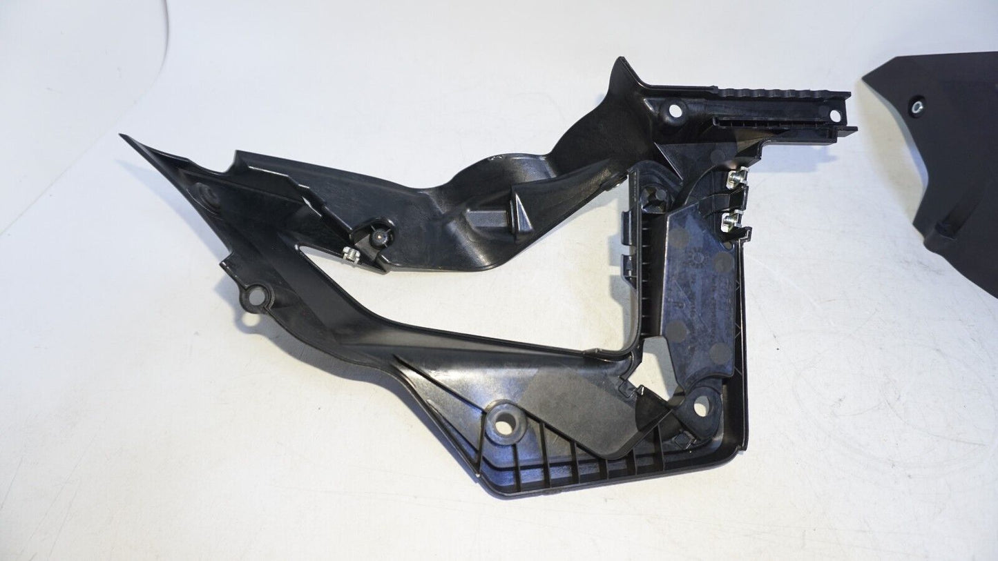 KTM 1290 Super Duke GT 2016-2018 KTM MASK CARRIER Mount 61414011000 160658 OEM