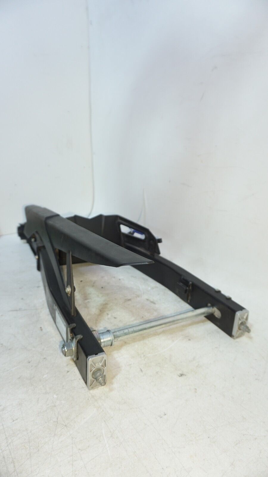 2009 -17 Yamaha FZ6 FZ 6 FZ6-R 6 FZ600R Rear Back Swing Arm Swingarm 160270 OEM